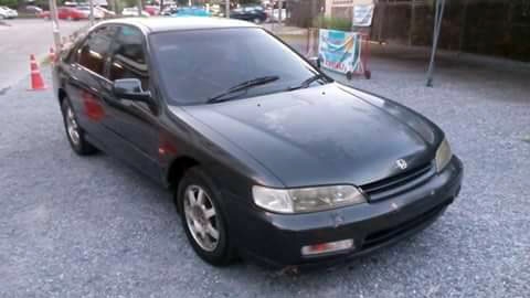 HONDA accord เครื่อง VTEC ปี95 สีบางหน้าหลังเดิม