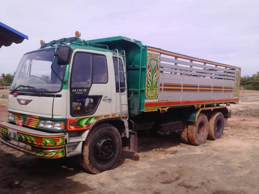 ขายรถบรรทุก 10 ล้อดัมพ์ HINO FM3H 195 แรงม้า ราคา 810000