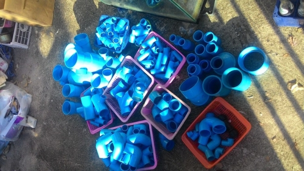 ขายเหมา ขายถูก ข้อต่อ PVC ของท่อน้ำไทย ประมาฯ 180 ตัว ซื้อมาราคายี่ปั๊วเกือบ 4000 ขาย 2,000 ส่งฟรี ขายเหมา ขายถูก ข้อต่อ PVC ของท่อน้ำไทย ประมาฯ 180 ตัว ซื้อมาราคายี่ปั๊วเกือบ 4000 ขาย 2,000 ส่งฟรี