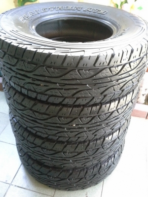 Dunlop AT3 ขนาด 285/75/16 ปลายปี12 สภาพสวยๆ 1ชุด