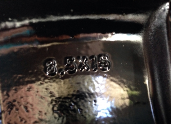 ล้อแท้ Interspeed ขอบ15 พร้อมยาง Bridstone 31 10.5 R15 สิ้นปี11 ดอกเต็ม