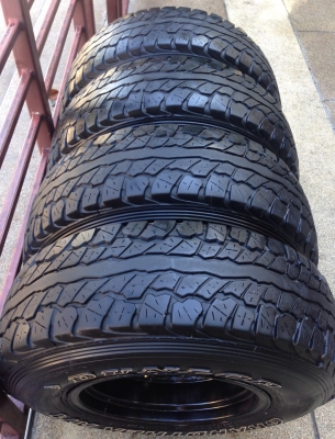 ล้อแนว off road ขอบ15 5รู114 พร้อมยาง All Dunlop 30 9.5 R15 กลางปี11 เหมาะกับรถกระบะเตี้ยอยากสูง