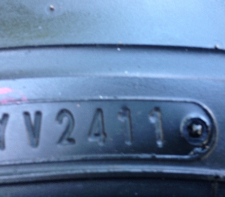 ล้อแนว off road ขอบ15 5รู114 พร้อมยาง All Dunlop 30 9.5 R15 กลางปี11 เหมาะกับรถกระบะเตี้ยอยากสูง