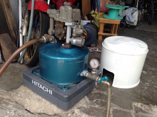 ขายปั้มน้ำอัตโนมัติ Hitachi 150W สภาพสวยเดิมๆ วิ่งนิ่ม ตรวจเช็คแรงดันเรียบร้อย ไม่มีรั่วซึม พร้อมใช้งาน