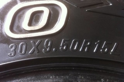 ล้อแท้ JRD Germany ขอบ15 6รู139 กว้าง 8.5นิ้ว off -5 พร้อมยาง All Maxxis 30 9.5 R15 ปี12 สภาพสวย
