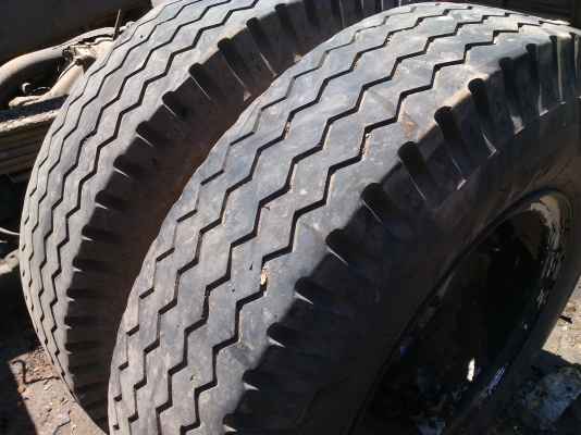 ขายยางพร้อมกระทะ สภาพ 90\%จำนวน 6 เส้น