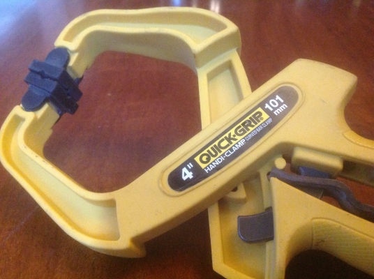 ขาย Handi-Clamp Quick-Grip จับชิ้นงานขยายได้ 4" ขาย Handi-Clamp Quick-Grip จับชิ้นงานขยายได้ 4"