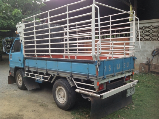 ขาย 4 ล้อ ห้าง 4JB1-88 แรง พร้อมใช้