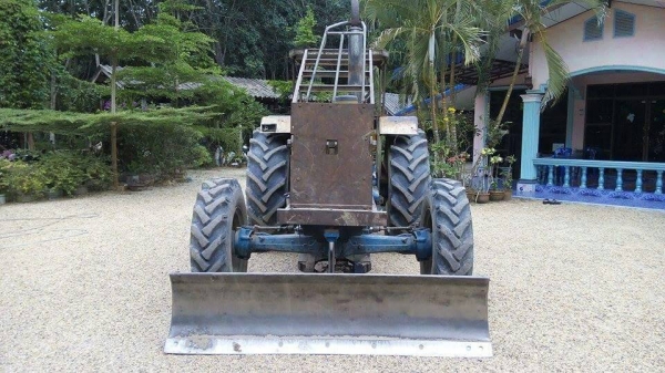 Ford 6610  มีอินวอยซ์ ขายพร้อมอุปกรณ์จาน 7 คะ