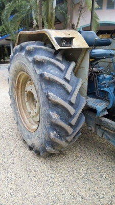 Ford 6610  มีอินวอยซ์ ขายพร้อมอุปกรณ์จาน 7 คะ