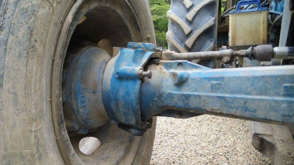 Ford 6610  มีอินวอยซ์ ขายพร้อมอุปกรณ์จาน 7 คะ