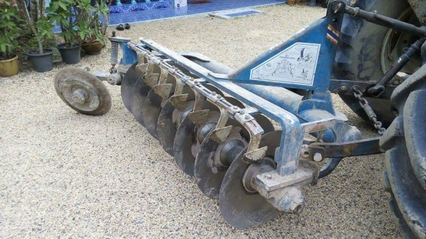 Ford 6610  มีอินวอยซ์ ขายพร้อมอุปกรณ์จาน 7 คะ