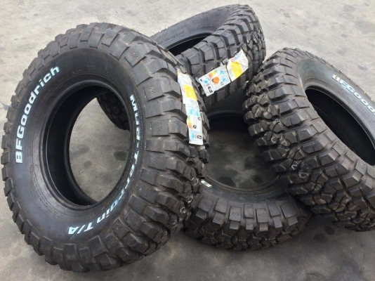 BF Goodrich Mud-Terrain KM2 265 75 r16 ยางใหม่ปี13
