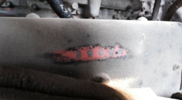 ISUZU JUMBO 270 HP 6SD1 TURBO สิบล้อ 2 เพลา มีระบบลากพ่วงติดตั้งมาพร้อมใช้งานครับ กระบะเหล็กคอกเกษตรไม่ดั๊มพ์พร้อมบรรทุกหนักได้เลย วางเครื่องยนต์วางเกียร์ของ ISUZU DECA ลงเล่มครบพร้อม ภายในเก๋งคอนโซลครบ พวงมาลัยเพาเวอร์ ระบบเบรคทริ๊ปฟี้ ช่วงล่างใหญ่ 2 เพล