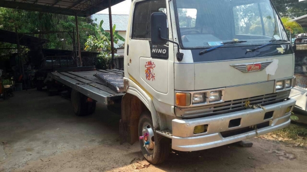 รถเทรนเลอร์รถเกี้ยวข้าวคูโบต้า รถสวยสภาพดี ไม่มีทะเบียน รถเทรนเลอร์รถเกี้ยวข้าวคูโบต้า รถสวยสภาพดี ไม่มีทะเบียน