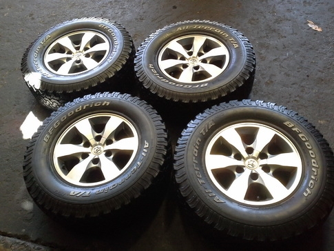 ล้อ Vigo + BF All 265/70/16 ปลายปี09 สวยๆ 1ขุด