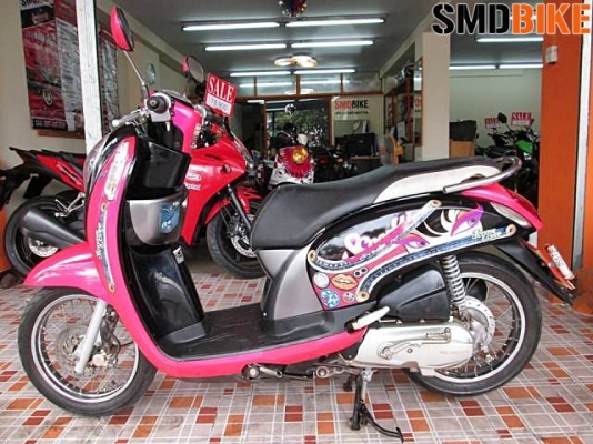 ขาย Honda Scoopy I Vivid me ปี 2013 สภาพเยี่ยม