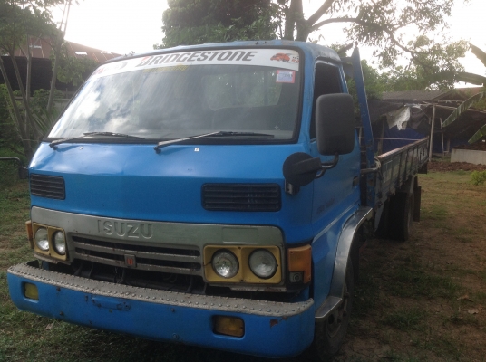 ขาย KS31 เครื่อง 4HF1. 135แรง ยาว 5เมตร. ขาย 155000 บาท