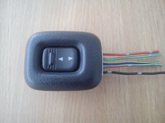 สวิตช์ กดขึ้น-ลง พร้อมกรอบ ของรถ TOYOTA