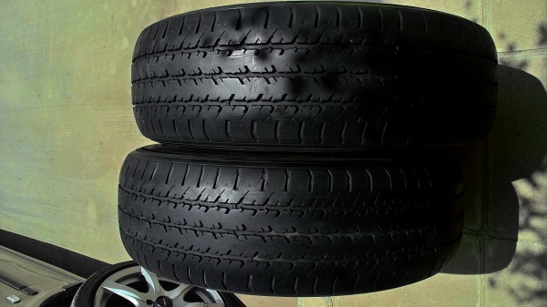 215R15C MICHELIN XCD มีสองเส้น tel.081-427-3941 215R15C MICHELIN XCD มีสองเส้น tel.081-427-3941