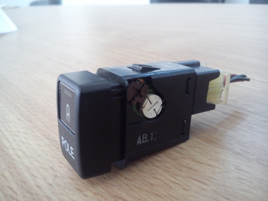 สวิตช์ POLE ทรงตั้ง ปลั๊กหลังมาครบ ตรงรุ่น HONDA GD สวิตช์ POLE ทรงตั้ง ปลั๊กหลังมาครบ ตรงรุ่น HONDA GD