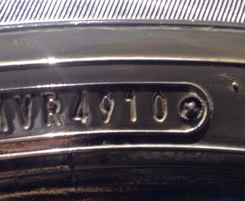 ยาง Dunlop 235 55 19 สิ้นปี10 ดอกเต็ม ไม่มีปะ ราคาไม่แพง