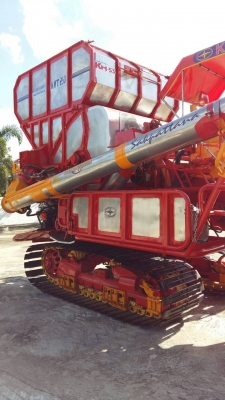 ขายรถเกี่ยวข้าวศักดิ์พัฒนา รุ่น KM 50 พร้อมไช้งานราคาถูก