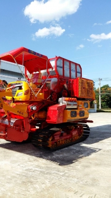 ขายรถเกี่ยวข้าวศักดิ์พัฒนา รุ่น KM 50 พร้อมไช้งานราคาถูก