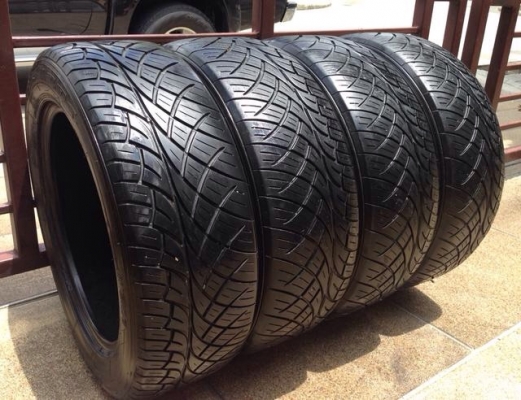 ยาง Nitto NT420 235 55 18 กลางปี 10 ดอกเยอะ ราคาไม่แพง