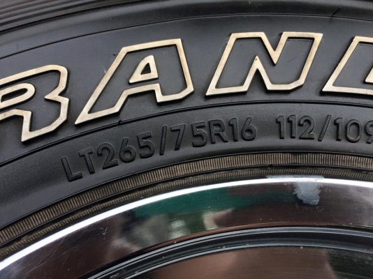 ยาง Mud Terrain 265 75 r16 +แม็กลายตัน RAYS Engineering 16x8 ET-0