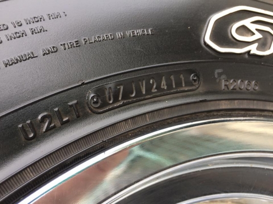 ยาง Mud Terrain 265 75 r16 +แม็กลายตัน RAYS Engineering 16x8 ET-0