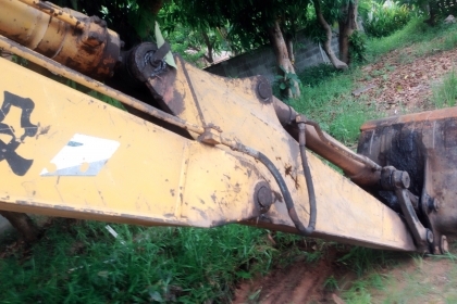 **360,000 บ.ต่อรอง/// แบคโฮ KOMATSU PC60-6 **ขาย KOMATSU PC60-6 แบคโฮ ขนาดเล็ก สภาพดี ราคาเบาๆ HYD.EXCAVATOR KOMATSU PC60-6 เครื่องเดิม ปั้มเดิม เครื่องดี แน่นดี ปั้มดี แรง ทำงานดี ครับ บูมอาร์มดี สวย ไม่ปะ ไม่ร้าว บุ้งกี๋ดี หนา ฟันตักยาวครับ บูท/สลัก แน่ **360,000 บ.ต่อรอง/// แบคโฮ KOMATSU PC60-6 **ขาย KOMATSU PC60-6 แบคโฮ ขนาดเล็ก สภาพดี ราคาเบาๆ HYD.EXCAVATOR KOMATSU PC60-6 เครื่องเดิม ปั้มเดิม เครื่องดี แน่นดี ปั้มดี แรง ทำงานดี ครับ บูมอาร์มดี สวย ไม่ปะ ไม่ร้าว บุ้งกี๋ดี หนา ฟันตักยาวครับ บูท/สลัก แน่