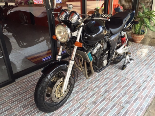 ธารนนทบุรี//ขาย HONDA CB 400 ปี 94 ไมค์ 3 ลูก ระบบไฟติดครบ ระบบเครื่องสมบูรณ์ ราคา 49,000 บาท อินวอยท์แท้ สรรพสามิตแท้((ใบถ่าย))