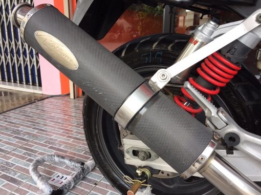 ธารนนทบุรี//ขาย HONDA CB 400 ปี 94 ไมค์ 3 ลูก ระบบไฟติดครบ ระบบเครื่องสมบูรณ์ ราคา 49,000 บาท อินวอยท์แท้ สรรพสามิตแท้((ใบถ่าย))