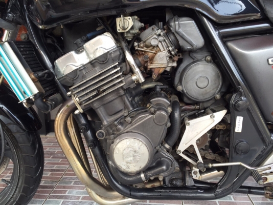 ธารนนทบุรี//ขาย HONDA CB 400 ปี 94 ไมค์ 3 ลูก ระบบไฟติดครบ ระบบเครื่องสมบูรณ์ ราคา 49,000 บาท อินวอยท์แท้ สรรพสามิตแท้((ใบถ่าย))