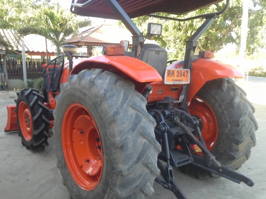 ขาย แทรกเตอร์ KUBOTA M7040 ถูกๆ สวยๆ