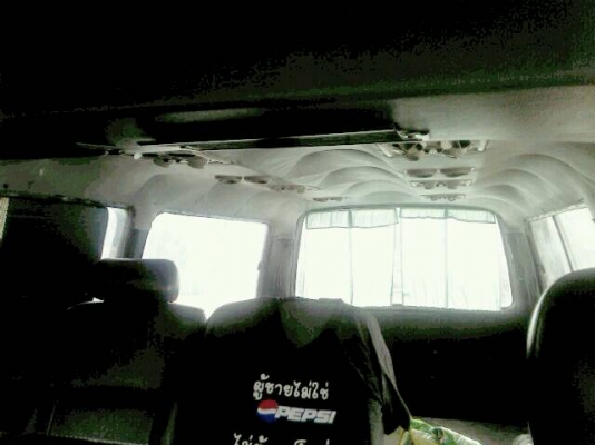 รถตู้HIACE ตาหวาน