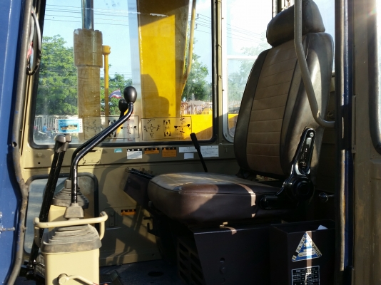 ขาย รถขุด KOMATSU รุ่น PC60-5- มือสองญี่ปุ่น 100\% แน่นทั้งคัน คันนี้ อาร์มยาวพิเศษ ซิลไม่มีรั่วซึม มือถือ/LINE ID :0818753444 ขาย รถขุด KOMATSU รุ่น PC60-5- มือสองญี่ปุ่น 100\% แน่นทั้งคัน คันนี้ อาร์มยาวพิเศษ ซิลไม่มีรั่วซึม มือถือ/LINE ID :0818753444