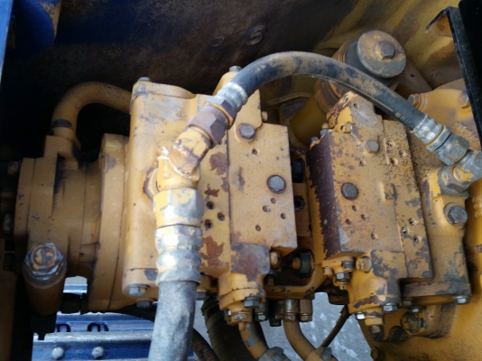 ขาย รถขุด KOMATSU รุ่น PC60-5- มือสองญี่ปุ่น 100\% แน่นทั้งคัน คันนี้ อาร์มยาวพิเศษ ซิลไม่มีรั่วซึม มือถือ/LINE ID :0818753444 ขาย รถขุด KOMATSU รุ่น PC60-5- มือสองญี่ปุ่น 100\% แน่นทั้งคัน คันนี้ อาร์มยาวพิเศษ ซิลไม่มีรั่วซึม มือถือ/LINE ID :0818753444