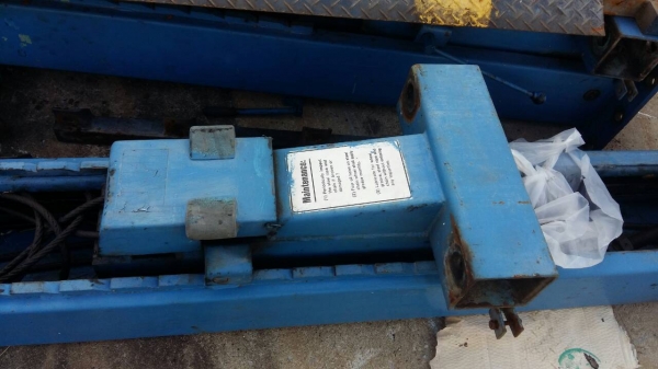 ลิฟท์ยกรถ 3ตัน งานญี่ปุ่น สภาพสวย-หนา-แข็งแรงทนทาน ลิฟท์ยกรถ 3ตัน งานญี่ปุ่น สภาพสวย-หนา-แข็งแรงทนทาน