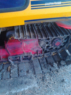 ขายรถเกี่ยวศักดิ์พัฒนา พร้อมใช้ ขายรถเกี่ยวศักดิ์พัฒนา พร้อมใช้