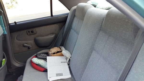 โตโยต้า โซลูน่า สวยๆ สักคัน ทะเบียนโอนกันเลยครับ