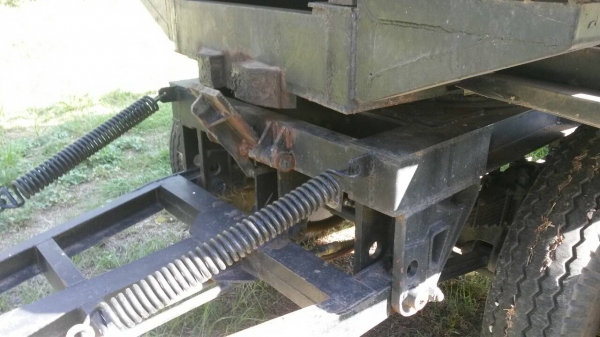 ขายด่วนหางพ่วงดั้มของใหม่3เพลาแท้ยาว6.5เมตรปี56สภาพ100\%