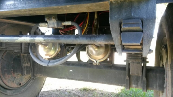 ขายด่วนหางพ่วงดั้มของใหม่3เพลาแท้ยาว6.5เมตรปี56สภาพ100\%