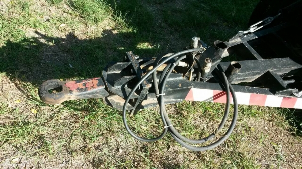 ขายด่วนหางพ่วงดั้มของใหม่3เพลาแท้ยาว6.5เมตรปี56สภาพ100\%