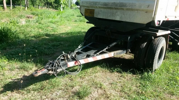 ขายด่วนหางพ่วงดั้มของใหม่3เพลาแท้ยาว6.5เมตรปี56สภาพ100\%