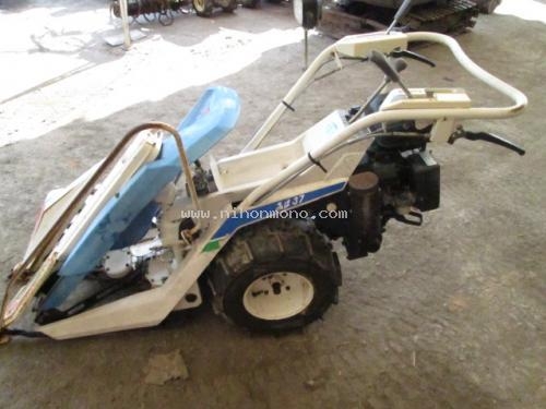 รถเกี่ยวข้าวเดินตาม   ISEKI  RL35รหัสสินค้า : 80802345   Line ID: nihonmono หรือเพิ่มเติมไดที่ www.nihonmono.com