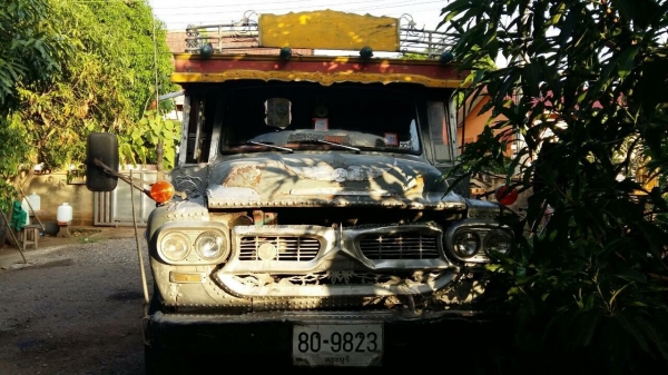 ขาย10ล้อหน้ายาว เพลาเดียว พื้นเรียบ 6BD1 ปั้มลม เพาเวอร์