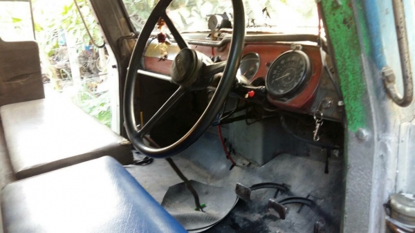 ขาย10ล้อหน้ายาว เพลาเดียว พื้นเรียบ 6BD1 ปั้มลม เพาเวอร์