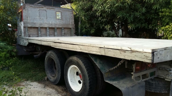 ขาย10ล้อหน้ายาว เพลาเดียว พื้นเรียบ 6BD1 ปั้มลม เพาเวอร์